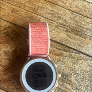 Coros Apex 2 in coral